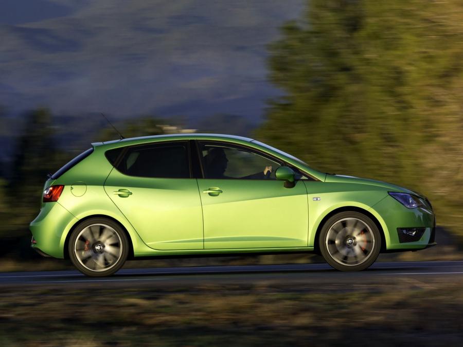  Seat Ibiza FR 2012 года  (фото 19 из 22)